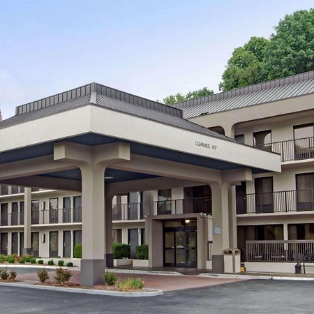 Baymont By Wyndham Nashville Airport Екстериор снимка