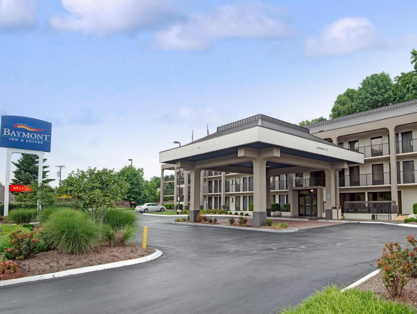 Baymont By Wyndham Nashville Airport Екстериор снимка