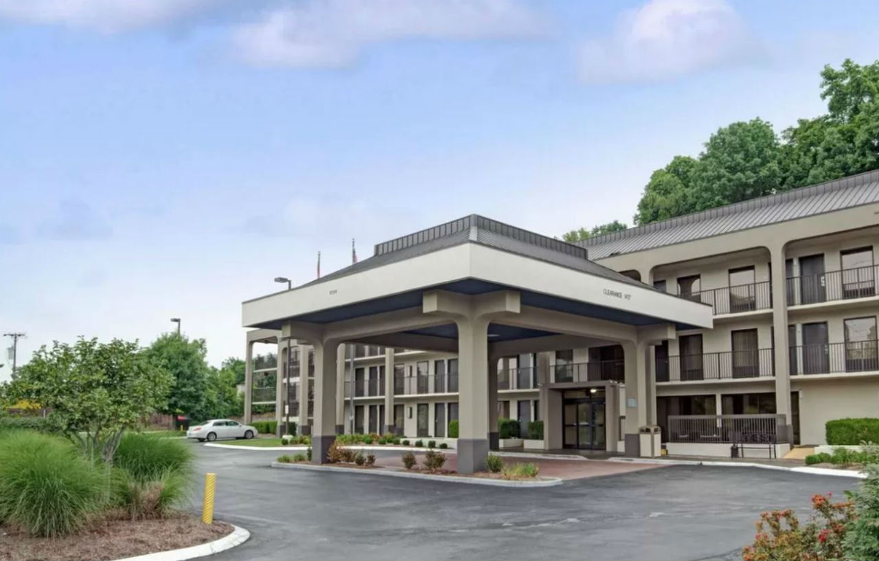 Baymont By Wyndham Nashville Airport Екстериор снимка